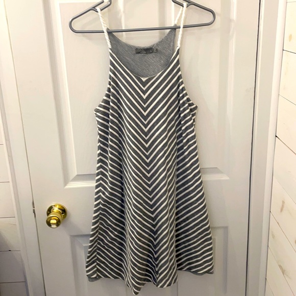 Prana size small dress. Great condition - Picture 1 of 5